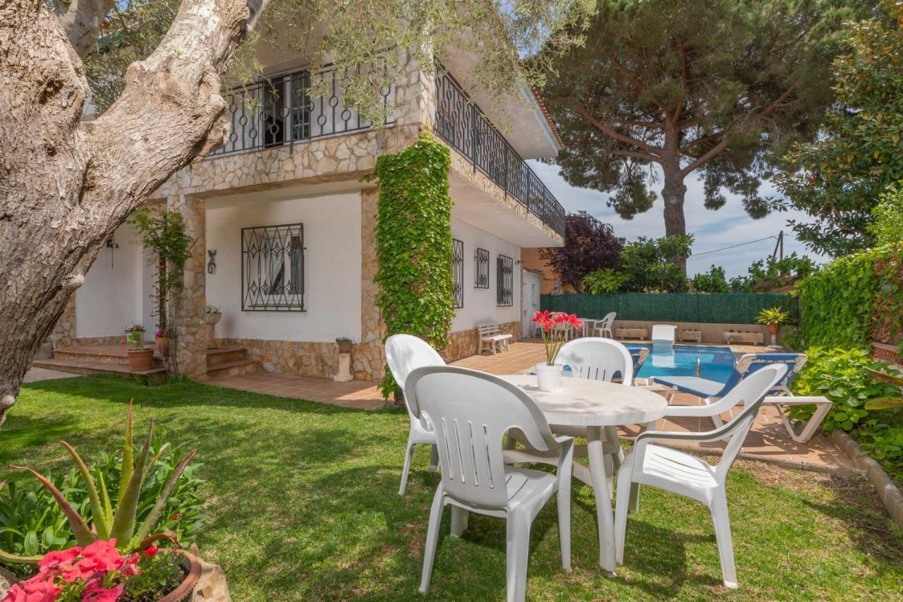 Hauzify I Casa Margalef Calonge (Catalonia)